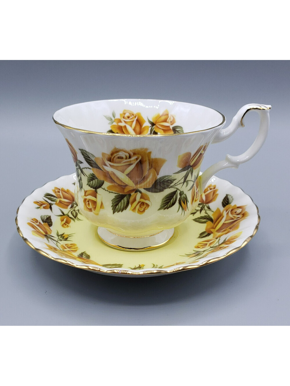 VTG Royal Albert Teacup & Saucer Buttermere Lakeside Series Roses Yellow England
